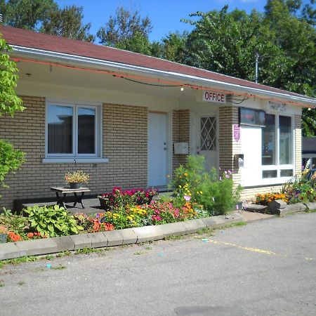 Motel Le Jardin Québec Exterior foto